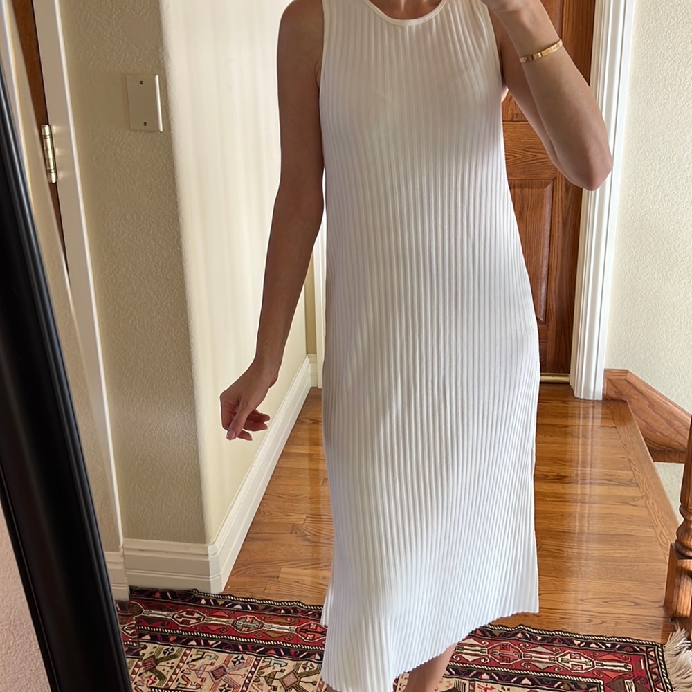 Sleeveless Ribbed Midi Dress in White
